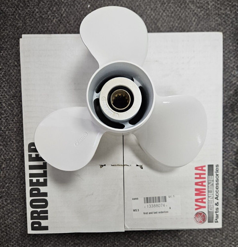 New yamaha propeller 50 - yamaha, 30