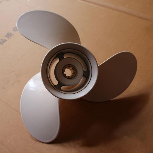 Boat engine propeller 9 - propeller/,